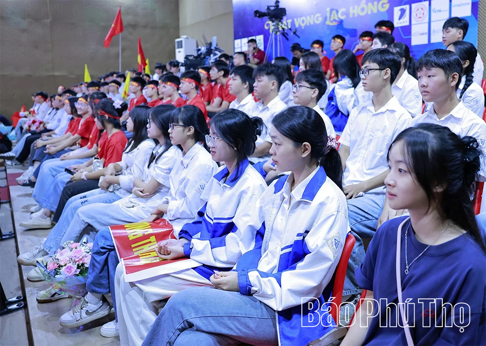 Bản lĩnh, trí tuệ tỏa sáng cùng Khát vọng Lạc Hồng