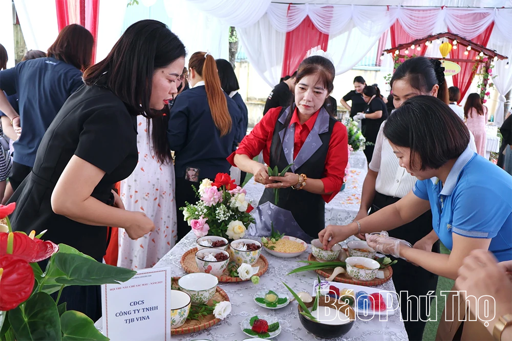 Sôi nổi Hội thi “Nấu chè sắc màu” trong công nhân lao động