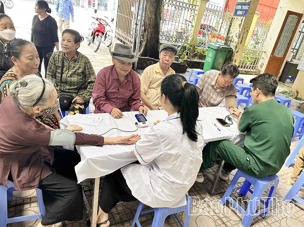 Trạm y tế sau bàn giao: Gần dân hơn, hiệu quả hơn