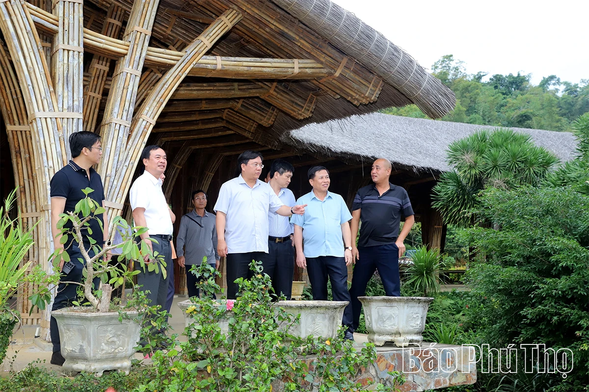 Khai thác hiệu quả tiềm năng phát triển kinh tế - xã hội khu vực lòng hồ Hòa Bình