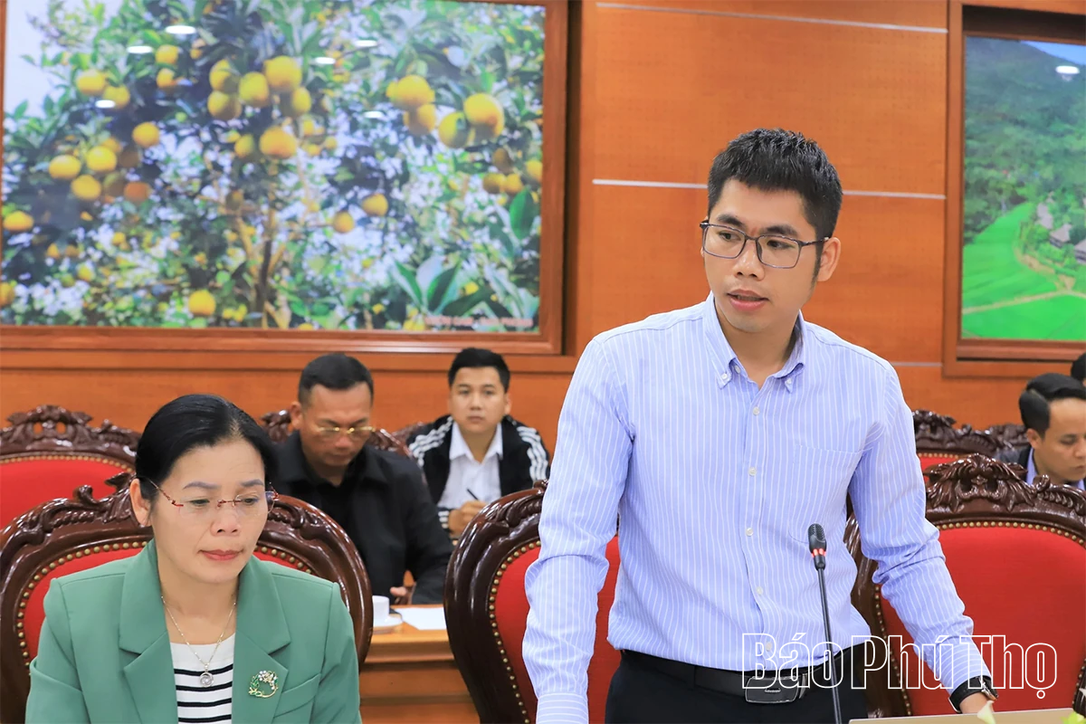 Phó Chủ tịch UBND tỉnh Quách Tất Liêm họp bàn đẩy nhanh tiến độ dự án Cao tốc Hoà Bình - Mộc Châu