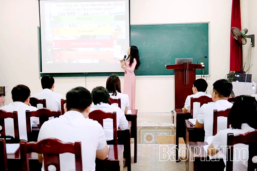 Tận tâm, sáng tạo vì sự nghiệp đào tạo, bồi dưỡng cán bộ