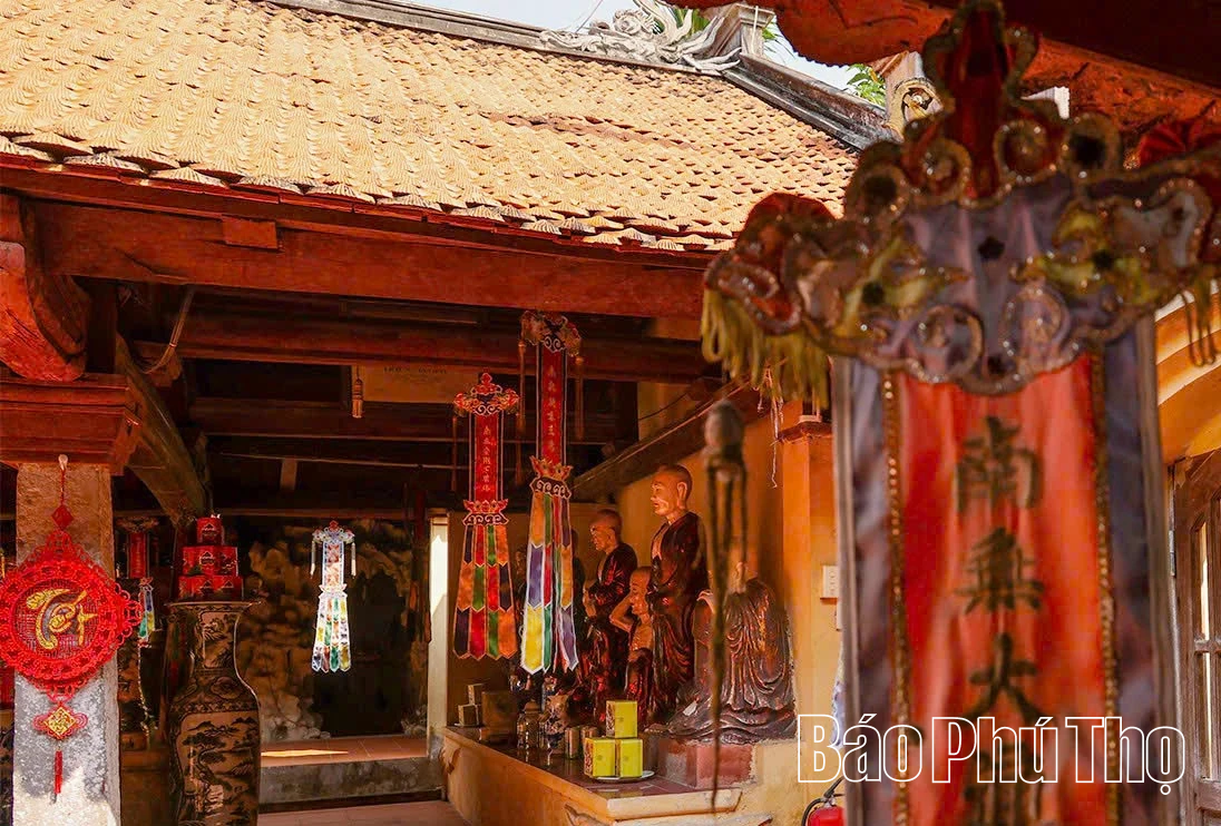 Chùa cổ hơn 300 năm tuổi đang lưu giữ nhiều hiện vật quý