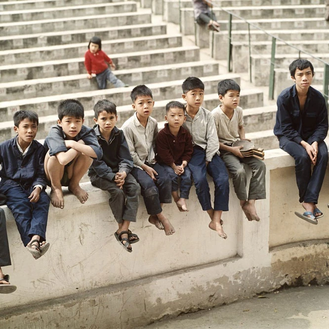 Những em bé Hà Nội 50 năm trước