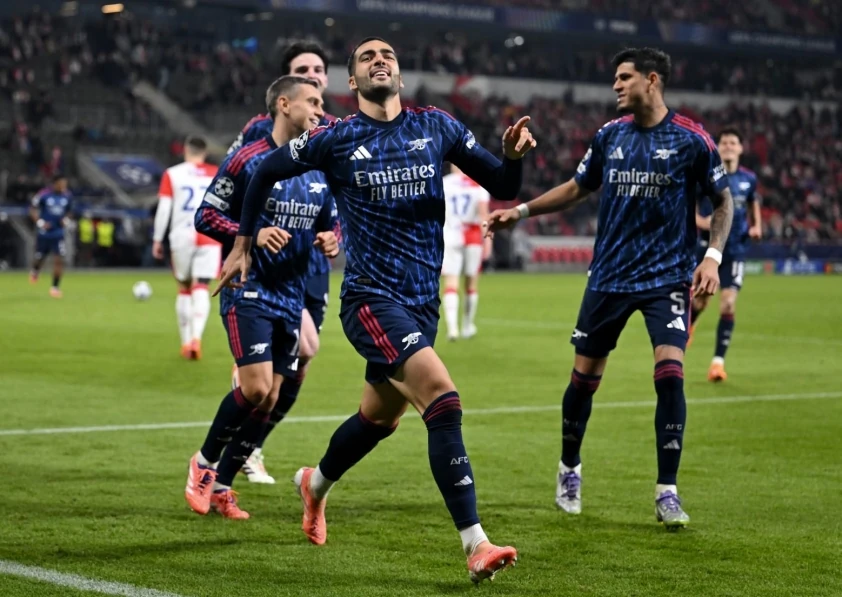 Arsenal lập kỷ lục không tưởng sau 122 năm