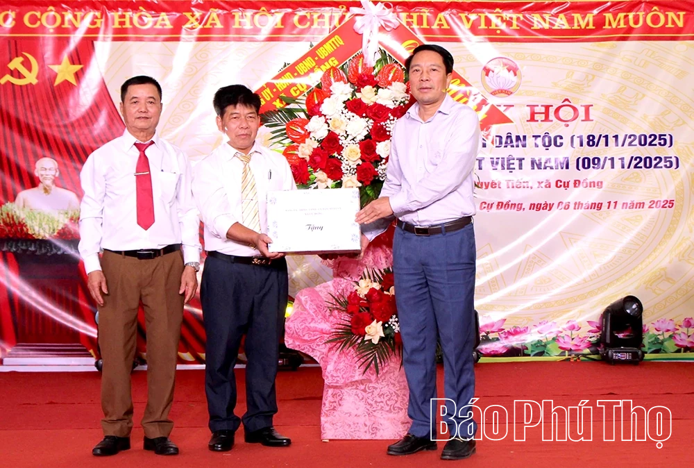 Ngày hội Đại đoàn kết toàn dân tộc tại khu Quyết Tiến