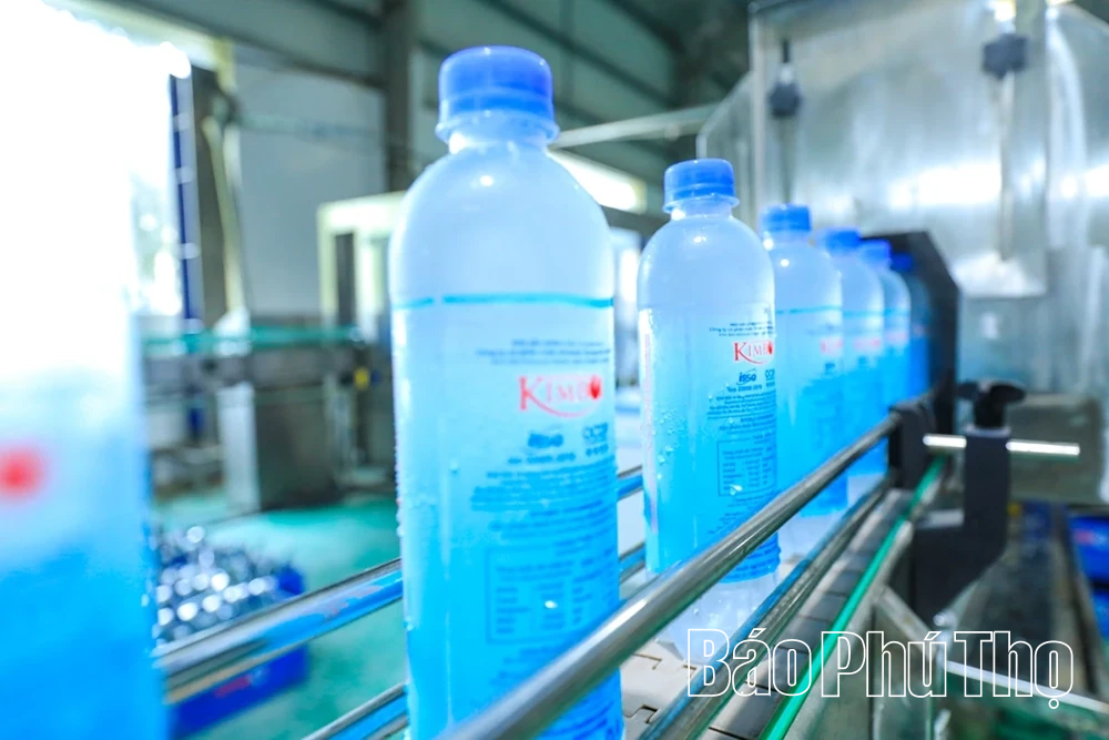 Nước khoáng Kim Bôi - suối nguồn huyền thoại