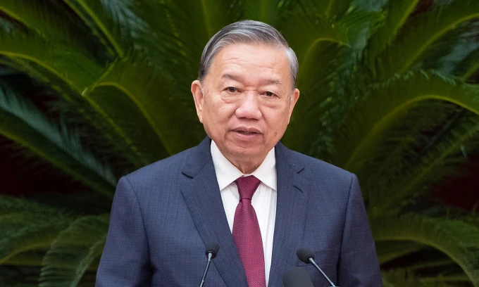 Trung ương bế mạc Hội nghị 14, thống nhất một số nội dung về nhân sự cấp cao