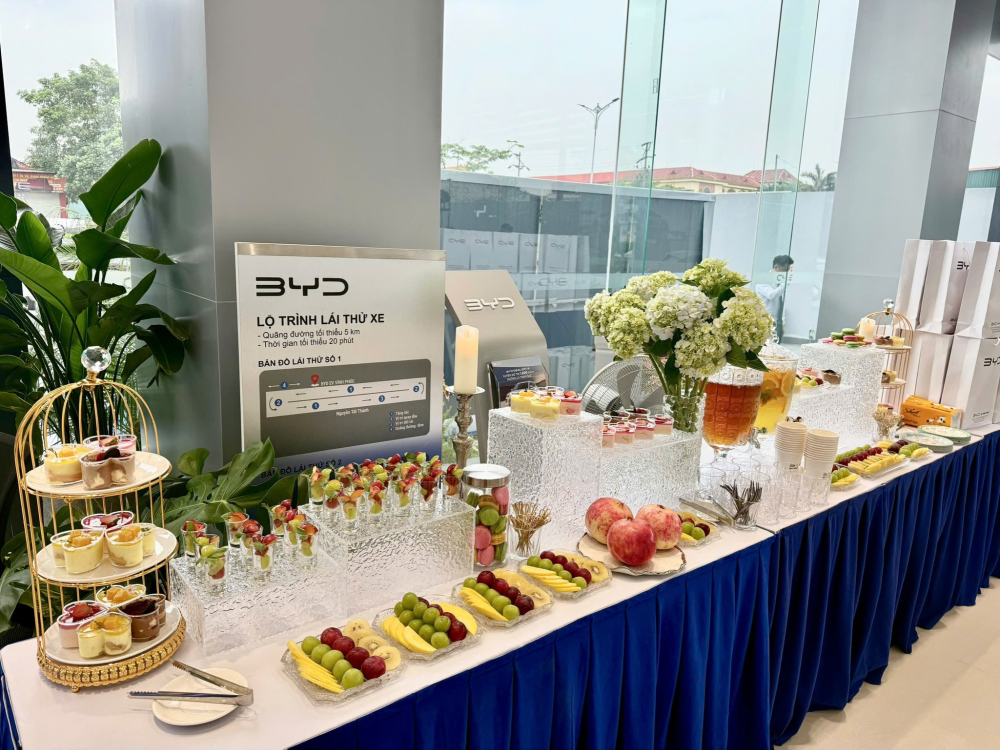 BYD Seal 5 ra mắt tại Phú Thọ: Sedan Hybrid hạng C nhận nhiều phản hồi tích cực