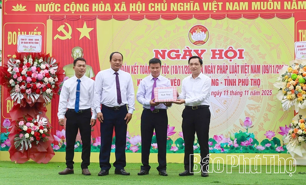 Ngày hội Đại đoàn kết khu Vèo, xã Lai Đồng