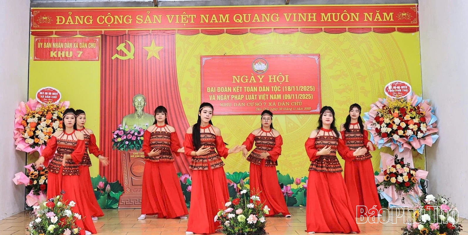 Hân hoan vui hội đoàn kết