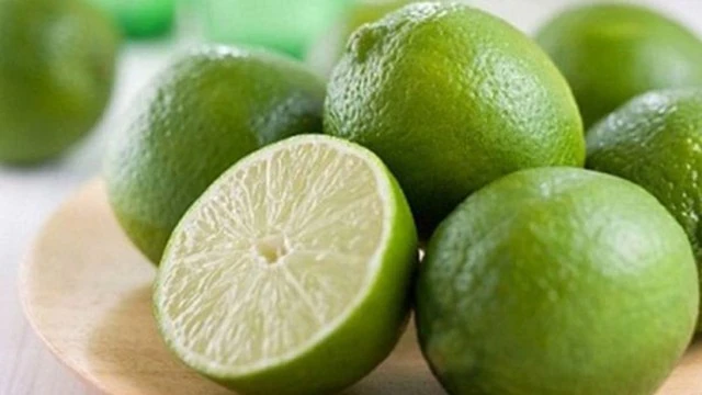 5 thức uống buổi sáng giúp hạ huyết áp tự nhiên, tốt cho tim mạch