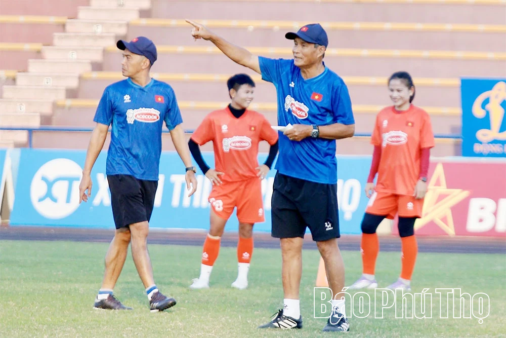 Đội tuyển nữ Việt Nam tập huấn chuẩn bị cho hành trình bảo vệ HCV SEA Games 33