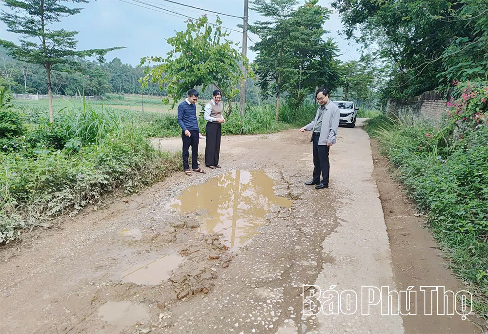 Cần cú hích cho phát triển giao thông nông thôn