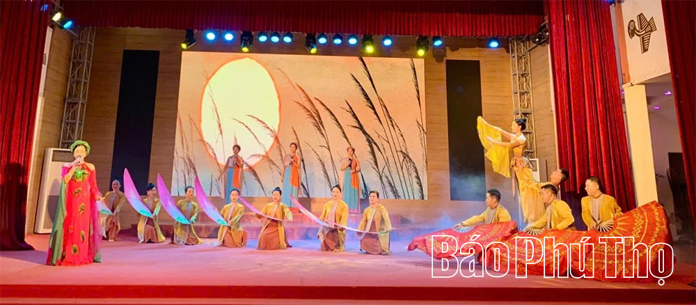 Tổng duyệt chương trình tham gia Liên hoan nghệ thuật quần chúng Khu dân cư toàn quốc năm 2025