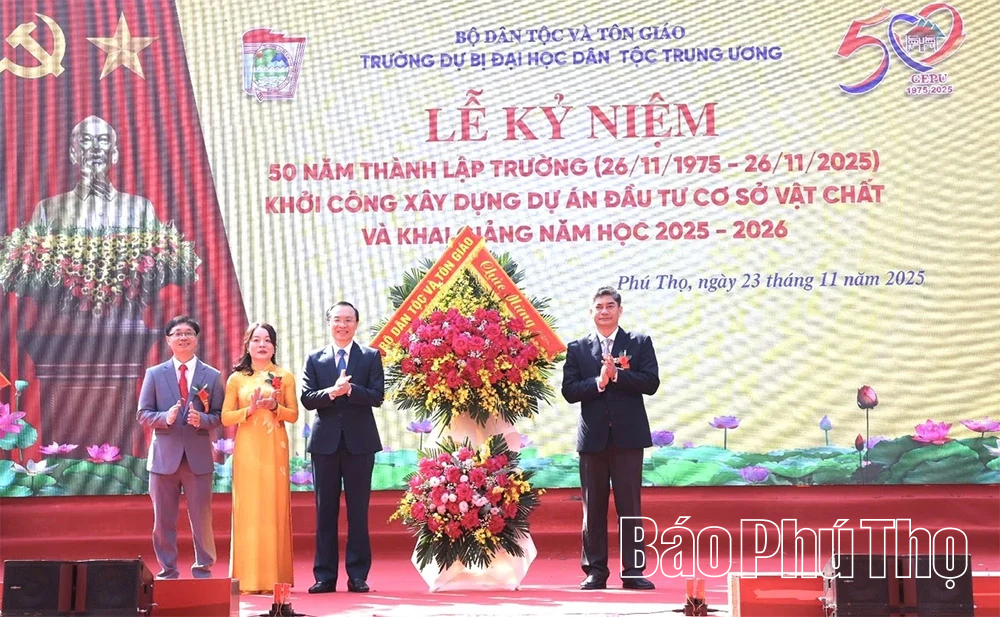 Trường Dự bị Đại học dân tộc Trung ương kỷ niệm 50 năm thành lập