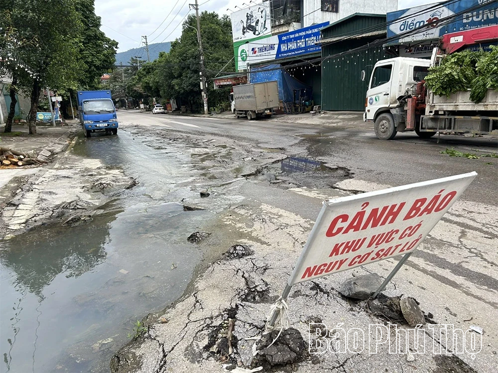 Đường An Dương Vương tiếp tục xuống cấp nghiêm trọng người dân mong khắc phục