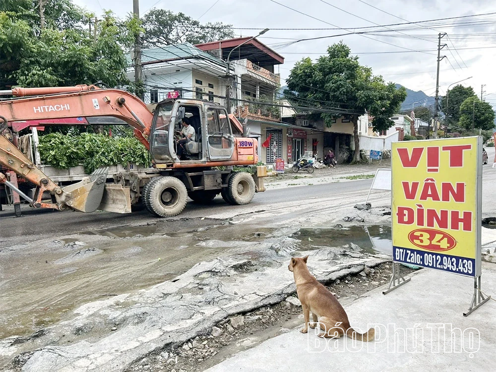 Đường An Dương Vương tiếp tục xuống cấp nghiêm trọng người dân mong khắc phục