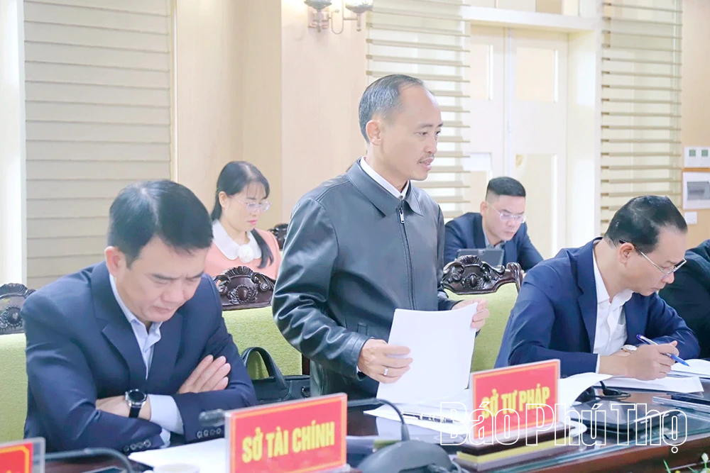 Thẩm tra dự thảo nghị quyết về đất đai đối với đồng bào dân tộc thiểu số