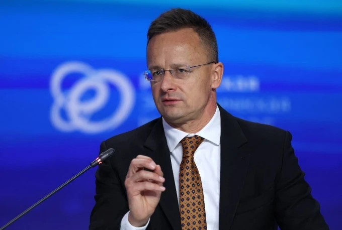 Hungary đề nghị EU ngừng chuyển tiền cho Ukraine
