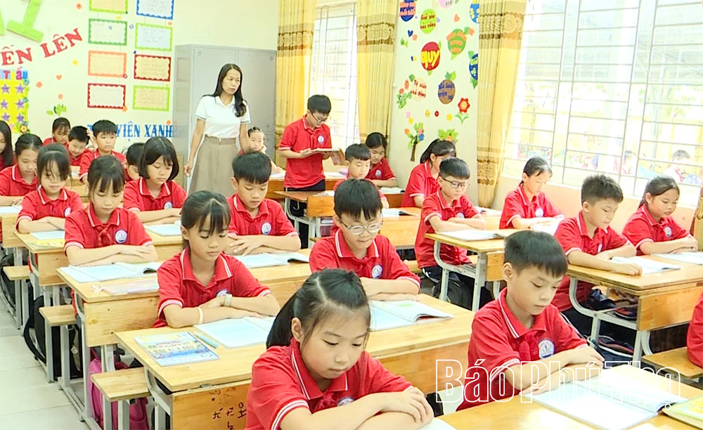 Mỗi thầy, cô giáo là một tấm gương đạo đức, tự học và sáng tạo