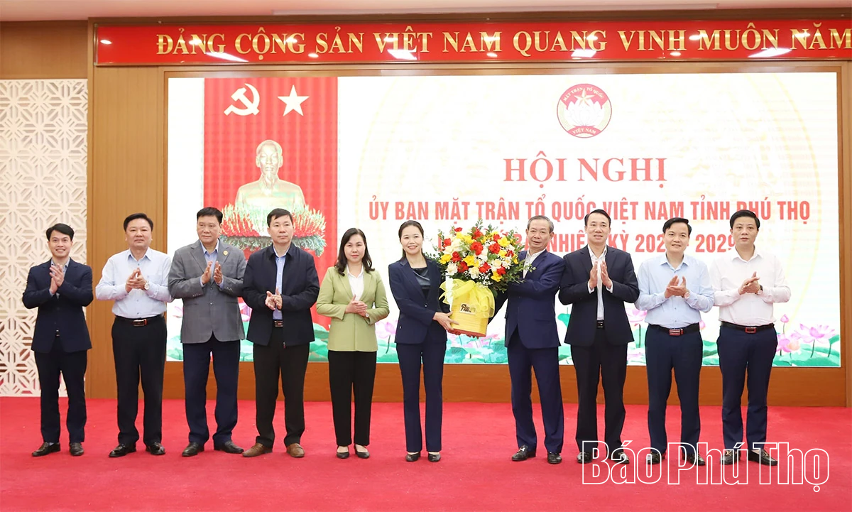 Phó Bí thư Tỉnh ủy Bùi Thị Minh được hiệp thương cử giữ chức Chủ tịch Ủy ban MTTQ tỉnh