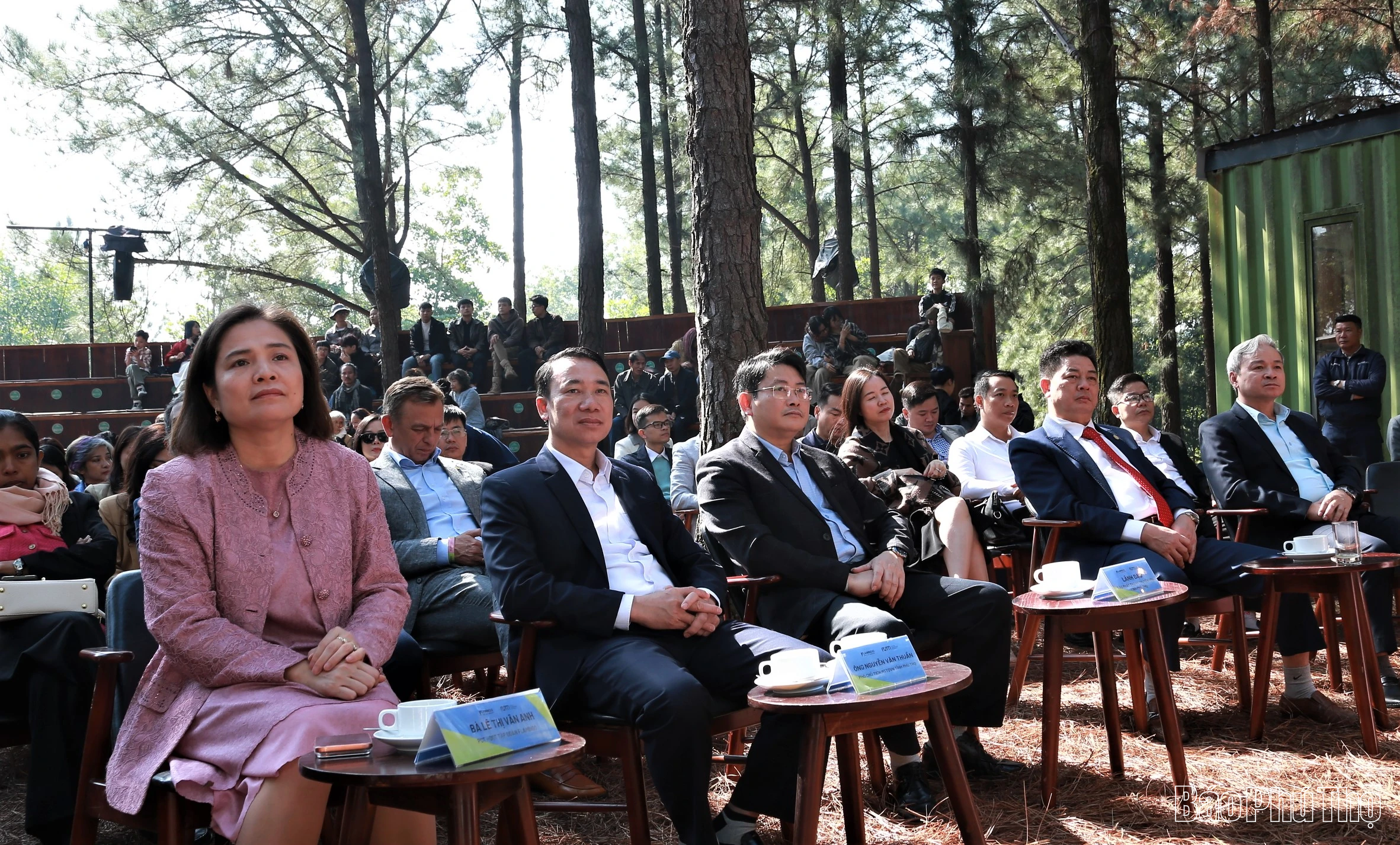 Flamingo Holdings kỷ niệm 10 năm hành trình nghệ thuật trong rừng