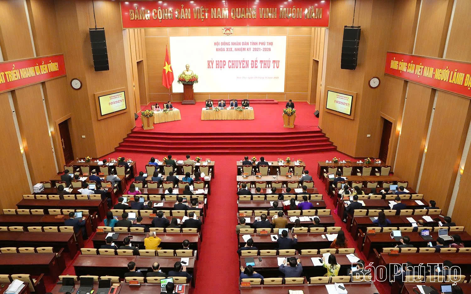 Khai mạc Kỳ họp chuyên đề thứ Tư, HĐND tỉnh khóa XIX