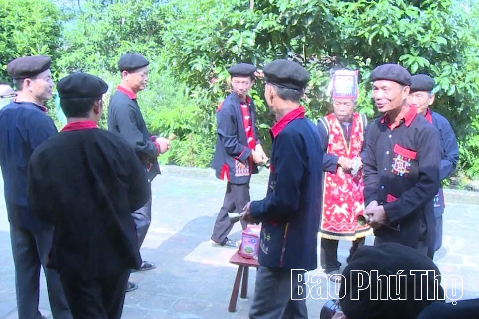 Người Dao quần chẹt ở Yên Lãng - gìn giữ nét truyền thống