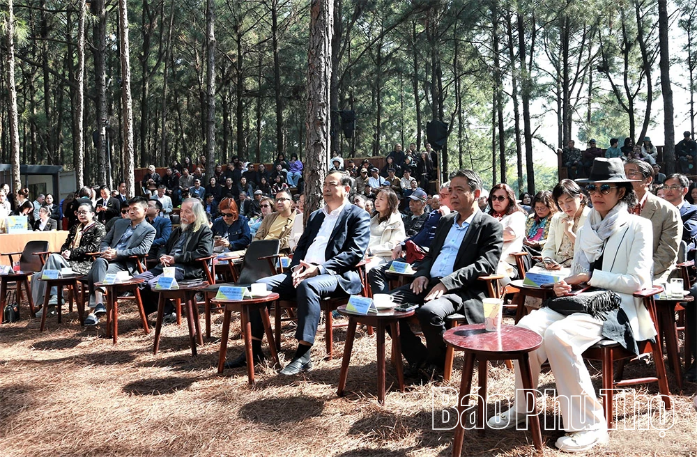 Flamingo Holdings kỷ niệm 10 năm hành trình nghệ thuật trong rừng