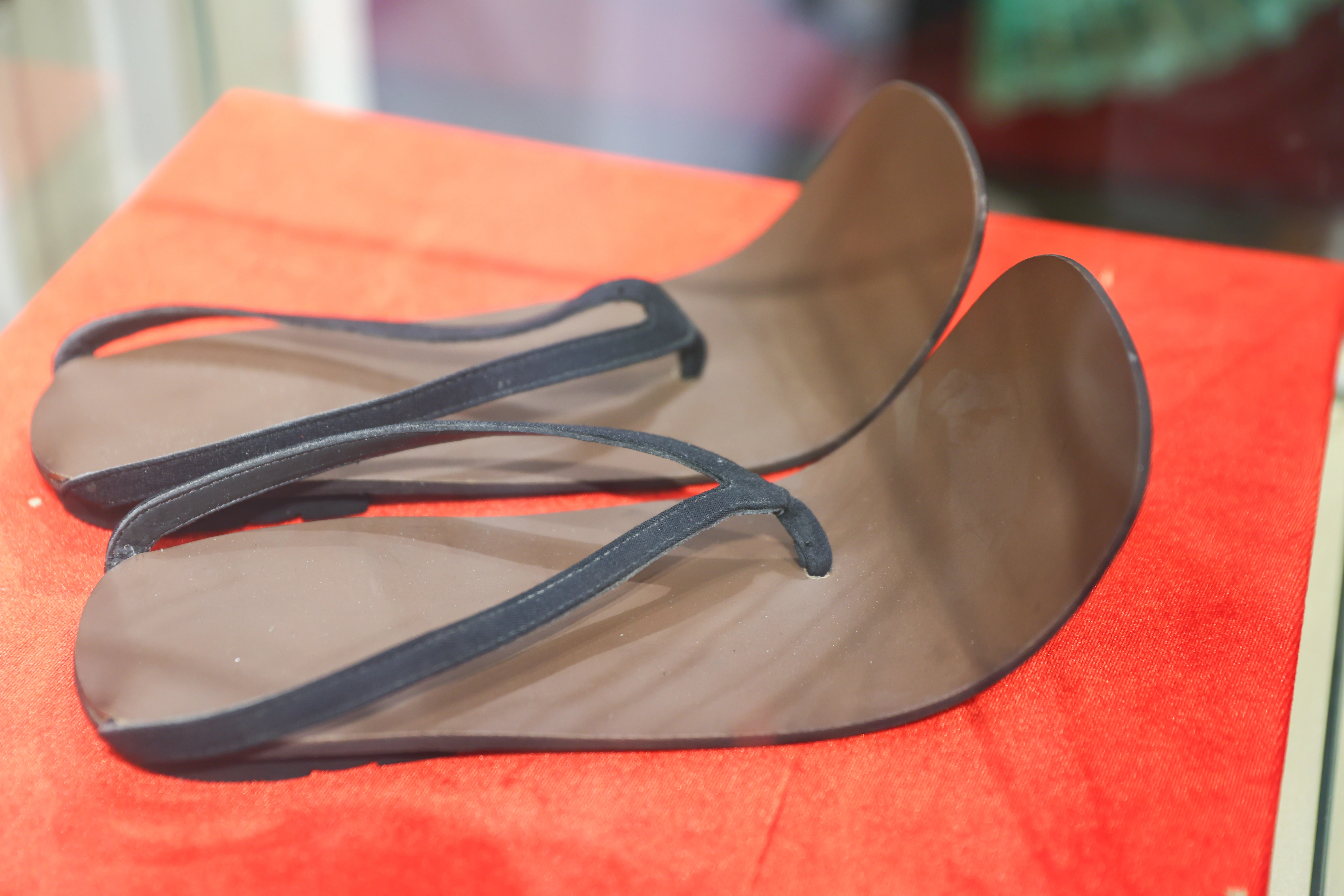 Triển lãm tái hiện y phục Việt qua ba thế kỷ