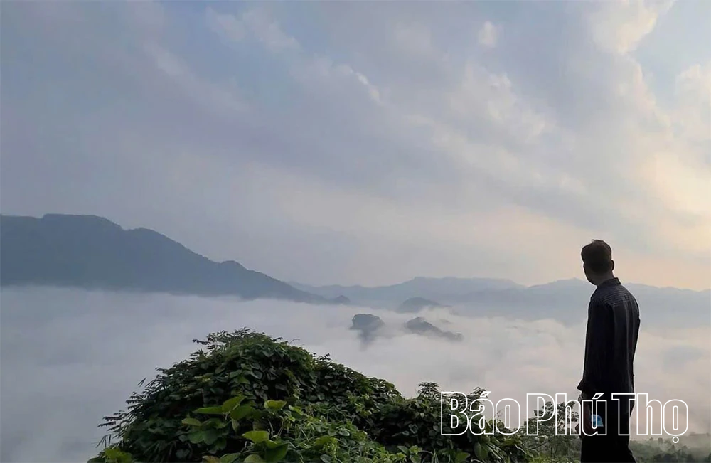 “Checkin” đèo Cón để săn mây