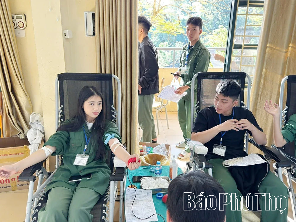 Tiếp nhận 381 đơn vị máu tại ‘‘Ngày hội hiến máu tình nguyện’’