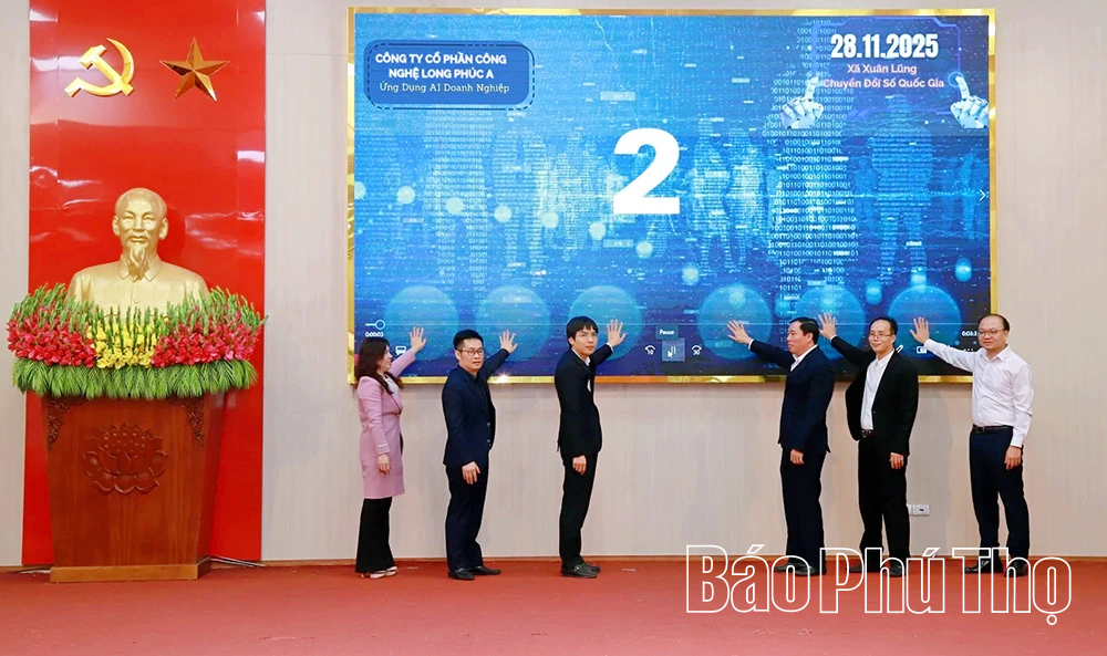 Xã đầu tiên trong tỉnh ra mắt trợ lý ảo (AI) hỗ trợ giải quyết thủ tục hành chính