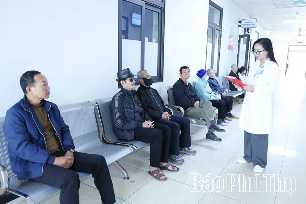 Xây dựng cơ sở y tế không khói thuốc lá