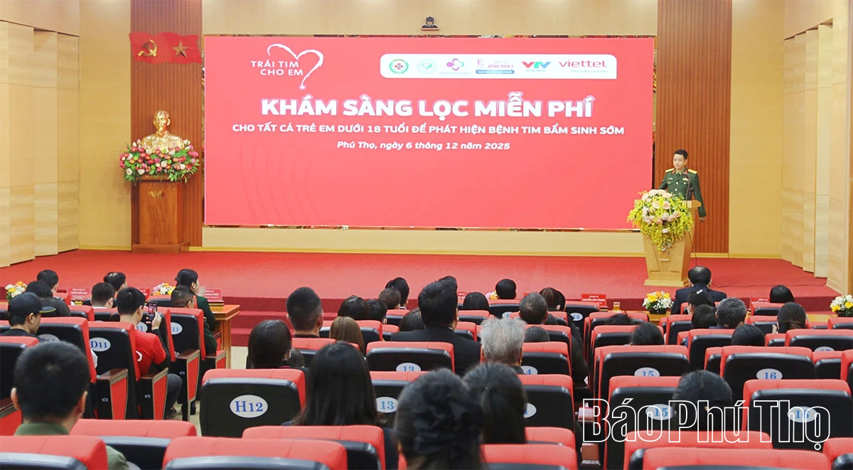 “Trái tim cho em” – Hành trình yêu thương đến với trẻ em Phú Thọ
