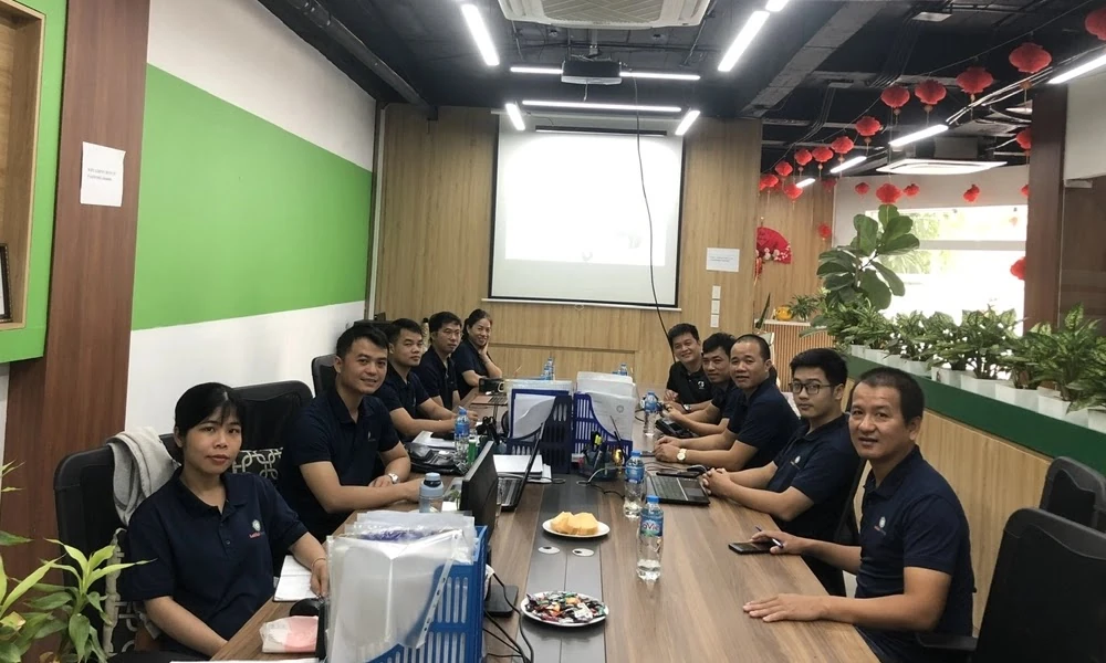 Lê Bình Group - Nhà Phân Phối Máy Phun Sơn, Phun Bột Bả, Phun Keo, Phun Foam Polyurea Chính Hãng Graco Hàng Đầu Việt Nam