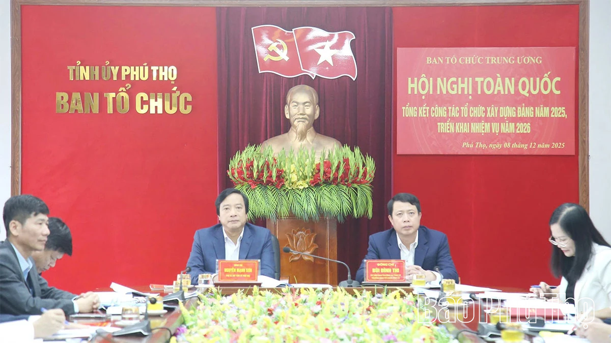 Ngành Tổ chức xây dựng Đảng tiếp tục đoàn kết, đổi mới, hoàn thành xuất sắc nhiệm vụ được giao