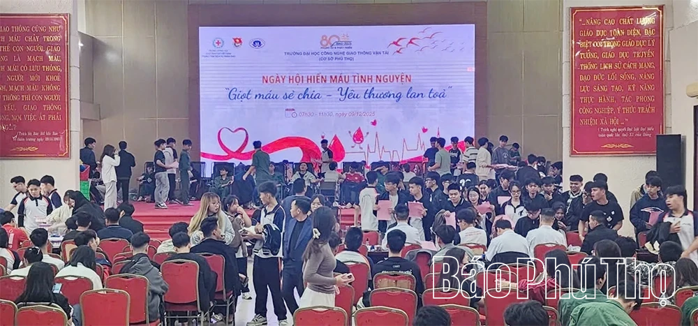 Ngày hội hiến máu tình nguyện “Giọt máu sẻ chia - Yêu thương lan tỏa”