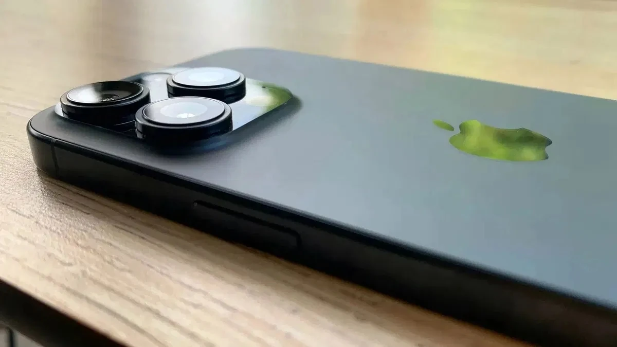 Thói quen tưởng vô hại nhưng có thể làm hỏng iPhone