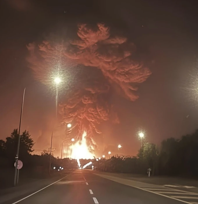 Thái Lan - Campuchia tiếp tục dùng vũ khí hạng nặng tập kích nhau