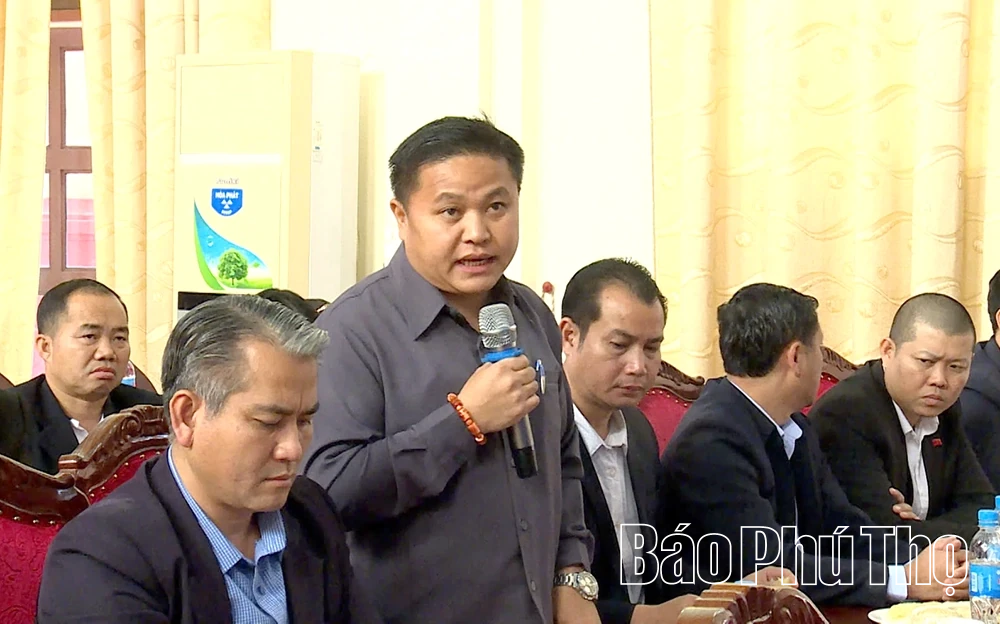 Chia sẻ kinh nghiệm về tinh gọn tổ chức bộ máy với đoàn học viên Lào