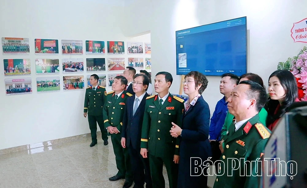 Gặp mặt Kỷ niệm 81 năm Ngày thành lập Quân đội Nhân dân Việt Nam