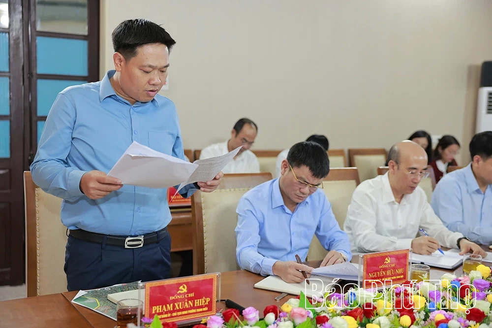 Phó Bí thư Thường trực Tỉnh ủy Bùi Văn Quang thăm, làm việc với Đảng bộ phường Thanh Miếu