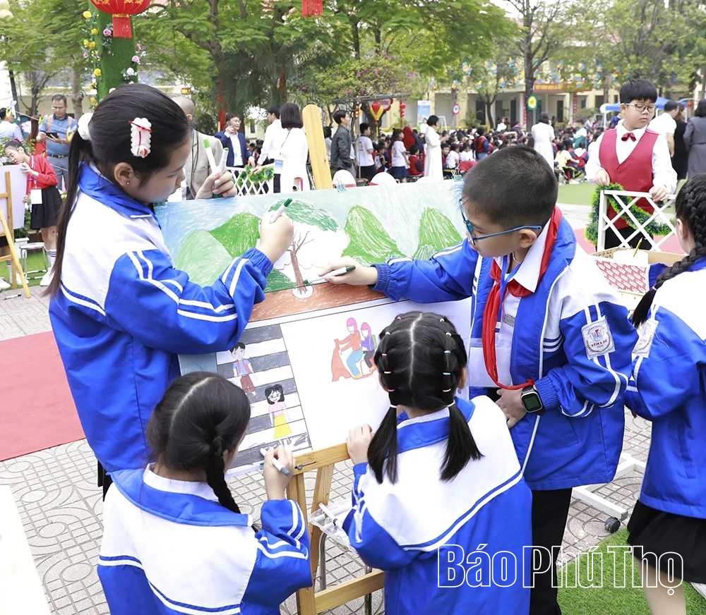 Hội thi giao lưu giáo dục kỹ năng tham gia giao thông an toàn cấp Tiểu học