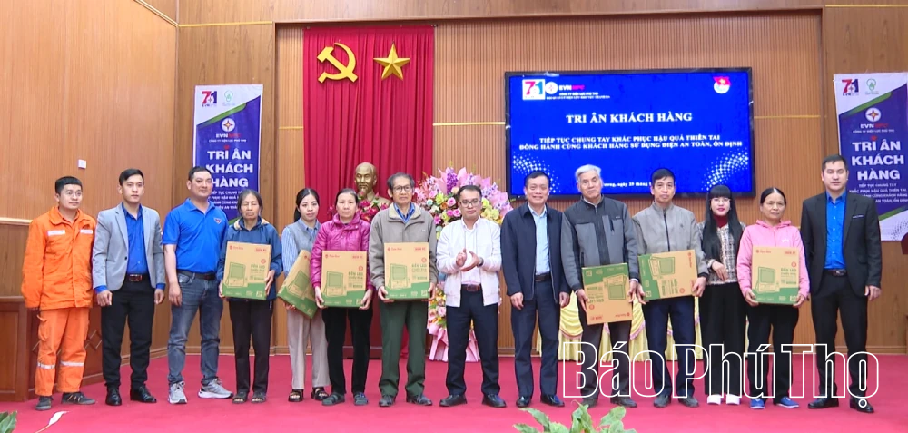 Công ty Điện lực Phú Thọ tri ân khách hàng
