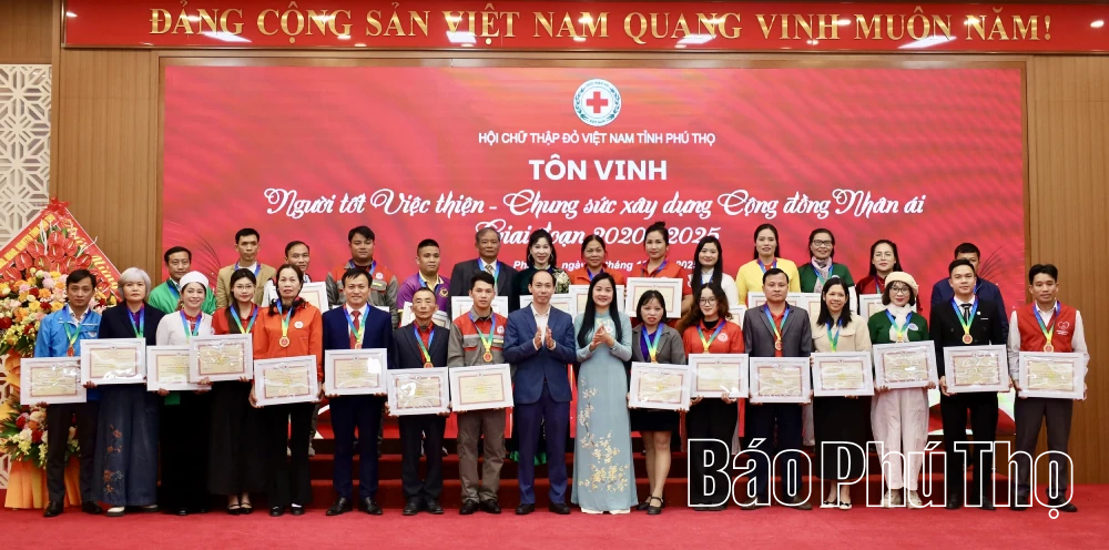 Hội Chữ thập đỏ tỉnh triển khai nhiệm vụ năm 2026 và tôn vinh “Người tốt, việc thiện”
