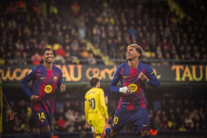 Barca kết thúc năm 2025 bằng chuỗi 7 trận thắng