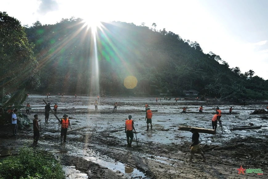 Bài 4: Giải pháp làm thất bại mưu đồ “dân sự hóa” Quân đội (Tiếp theo và hết)