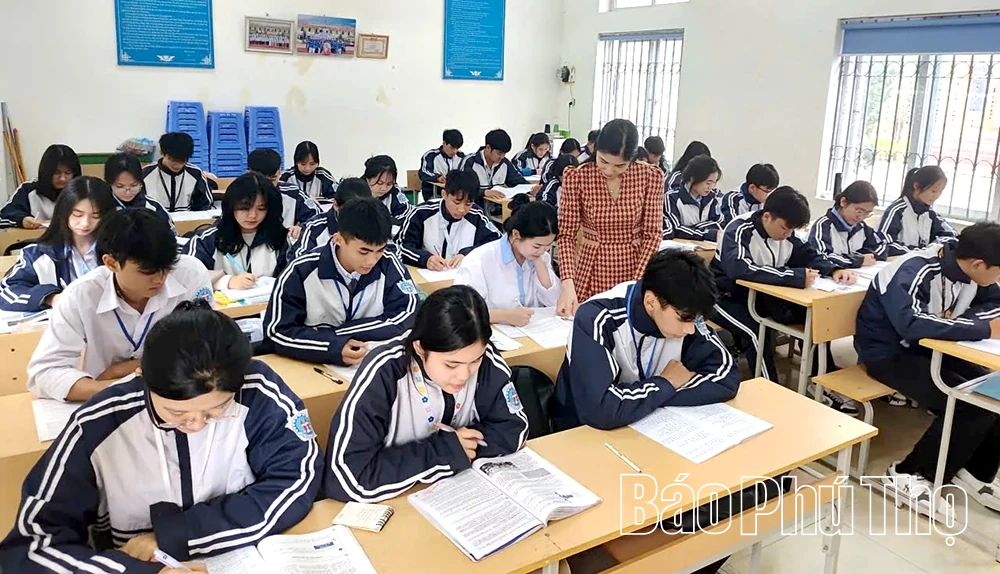 Điểm sáng làm theo Bác